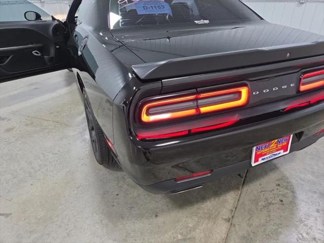 2017 Dodge Challenger SXT