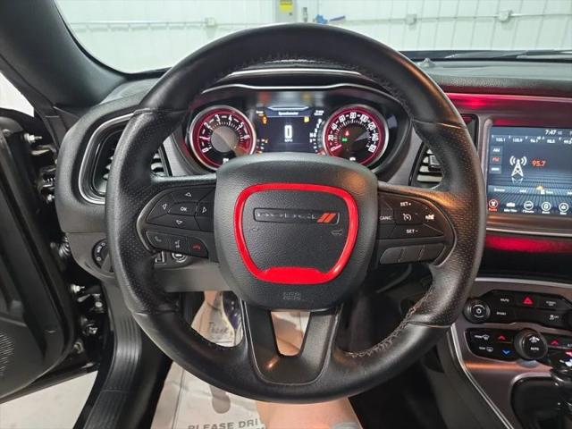 2017 Dodge Challenger SXT