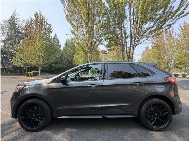 2020 Ford Edge ST