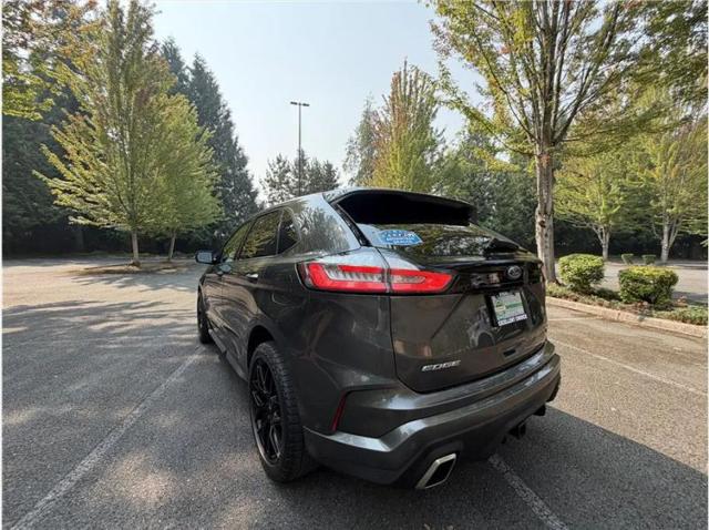 2020 Ford Edge ST