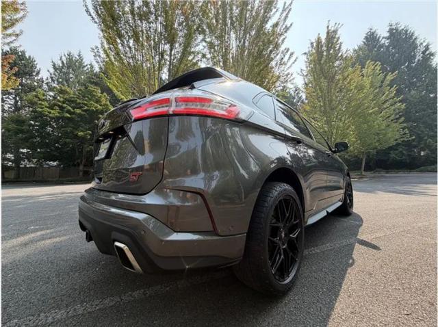 2020 Ford Edge ST