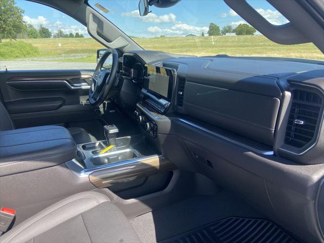 2023 Chevrolet Silverado 1500 4WD Crew Cab Short Bed RST