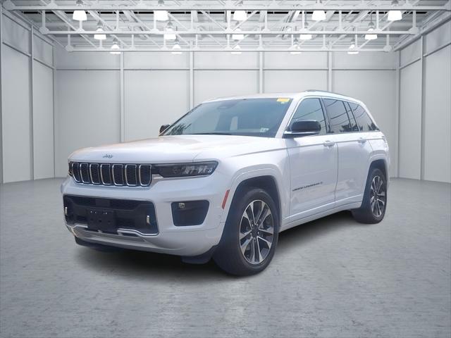 2023 Jeep Grand Cherokee Overland 4x4 2023 Jeep Grand Cherokee Overland 4x4