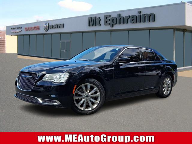 2019 Chrysler 300 Touring AWD 2019 Chrysler 300 Touring AWD