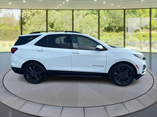 2022 Chevrolet Equinox AWD RS 2022 Chevrolet Equinox AWD RS