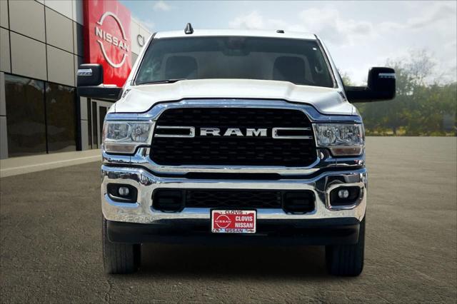 2024 Ram 3500 Big Horn Crew Cab 4x4 8' Box