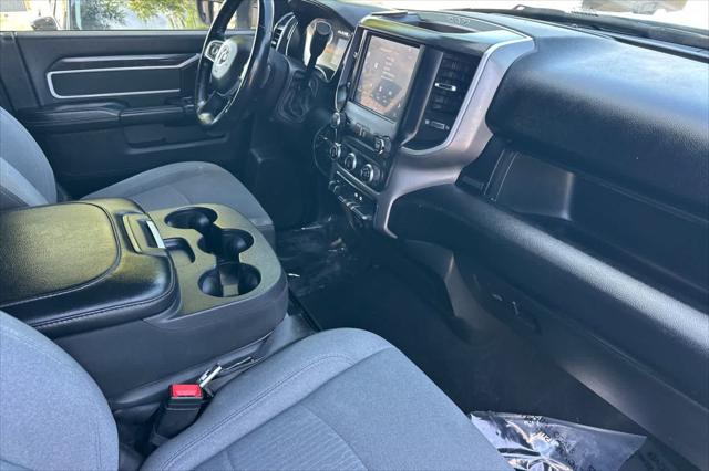 2024 Ram 3500 Big Horn Crew Cab 4x4 8' Box