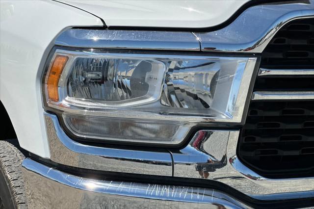 2024 Ram 3500 Big Horn Crew Cab 4x4 8' Box