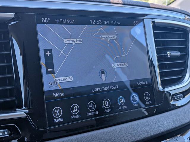 2017 Chrysler Pacifica Touring-L Plus