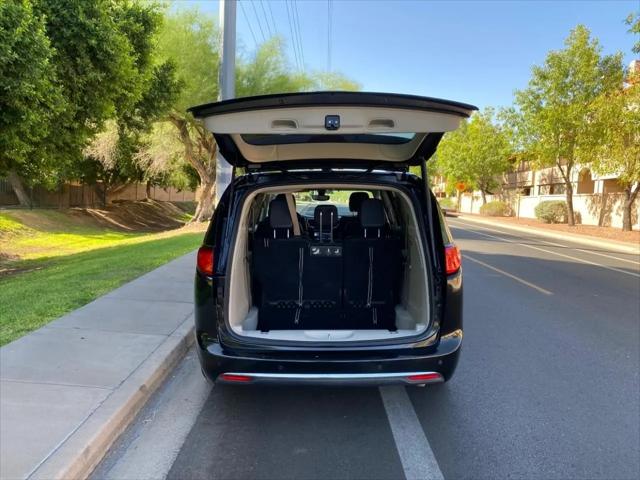 2020 Chrysler Pacifica Touring L