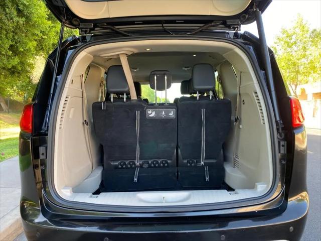 2020 Chrysler Pacifica Touring L