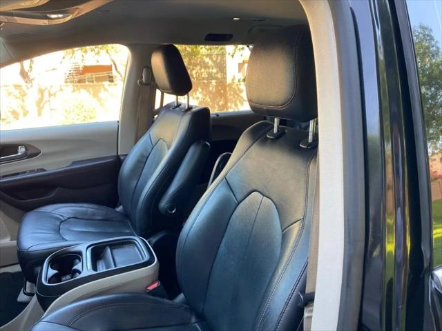 2020 Chrysler Pacifica Touring L