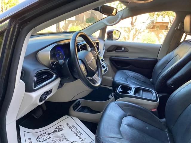 2020 Chrysler Pacifica Touring L