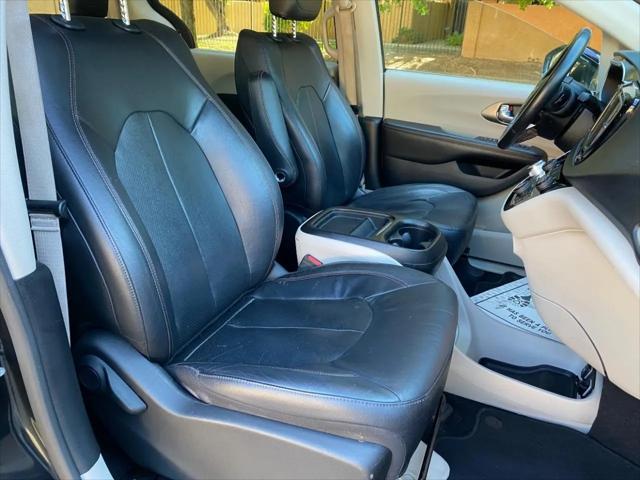 2020 Chrysler Pacifica Touring L
