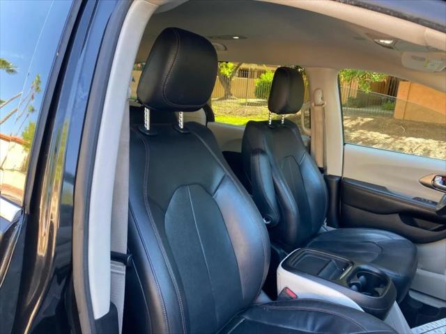 2020 Chrysler Pacifica Touring L