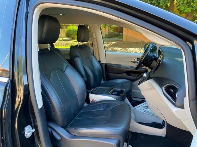 2020 Chrysler Pacifica Touring L