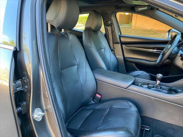 2021 Mazda Mazda3 Premium