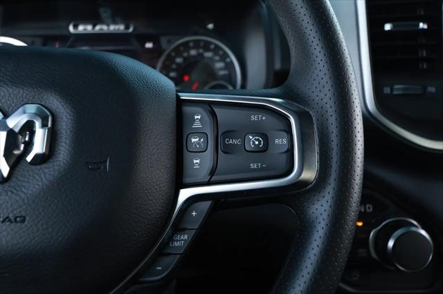 2026 Ram 1500 Express Crew Cab 4x4 57 Box