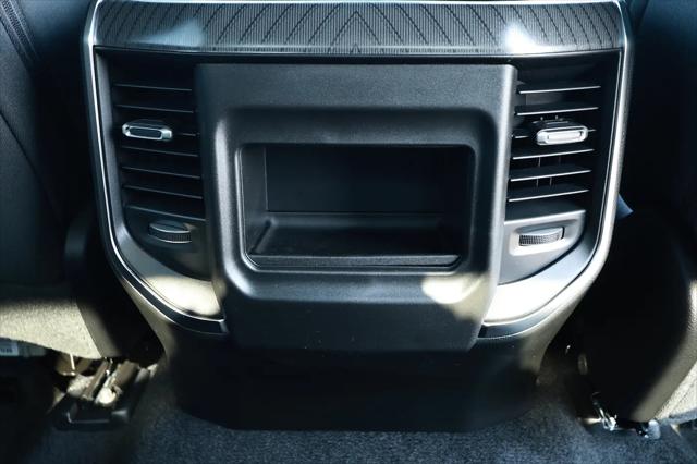 2026 Ram 1500 Express Crew Cab 4x4 57 Box