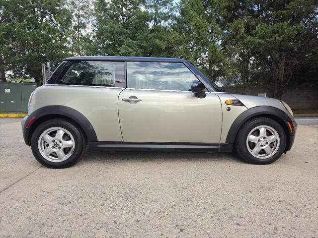 2010 MINI Cooper Cooper