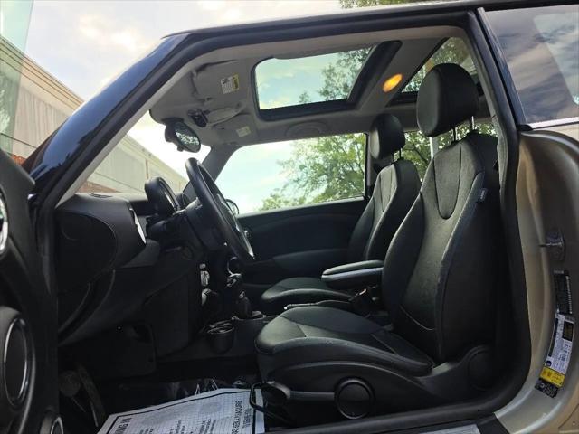 2010 MINI Cooper Cooper