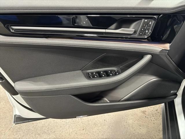 2026 Porsche Panamera Panamera