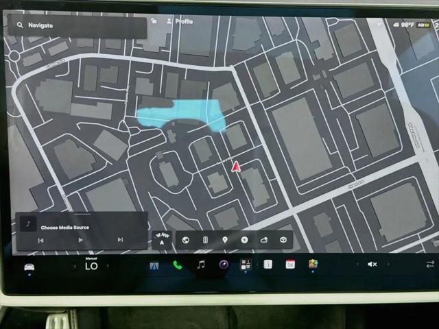 2023 Tesla Model S Standard Range