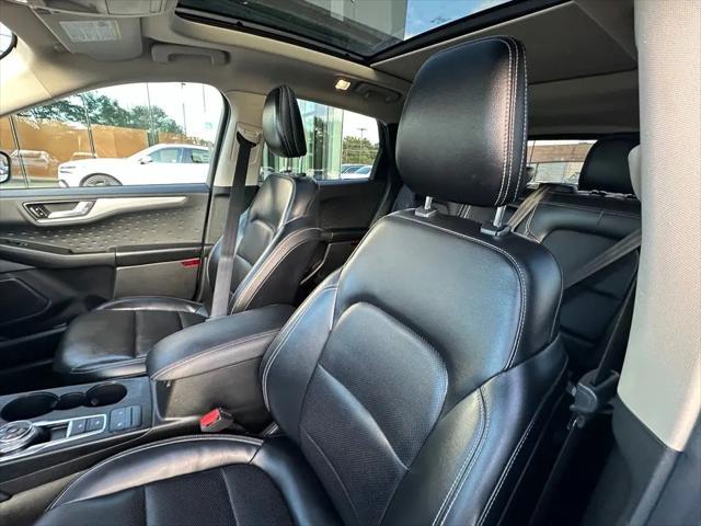 2020 Ford Escape SEL