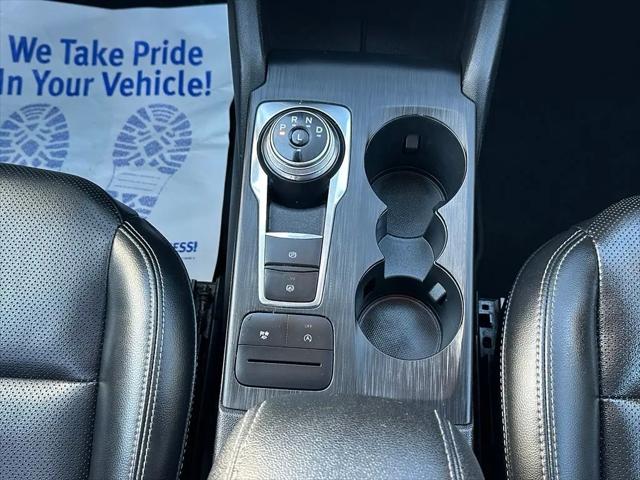 2020 Ford Escape SEL