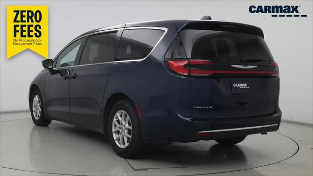 2025 Chrysler Pacifica Select for sale in Victorville, CA