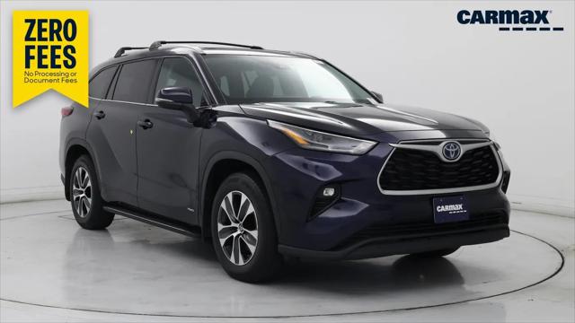 2022 Toyota Highlander Hybrid XLE for sale in Bakersfield, CA