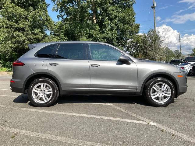 2016 Porsche Cayenne Cayenne