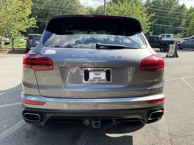 2016 Porsche Cayenne Cayenne