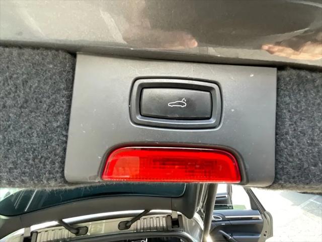 2016 Porsche Cayenne Cayenne