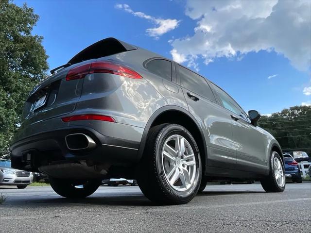 2016 Porsche Cayenne Cayenne