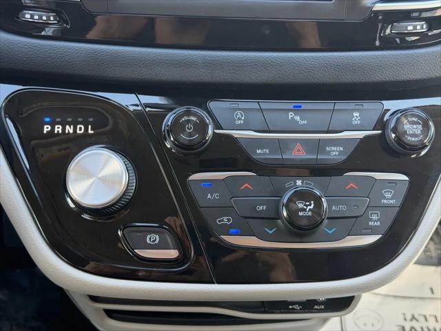 2018 Chrysler Pacifica Touring L