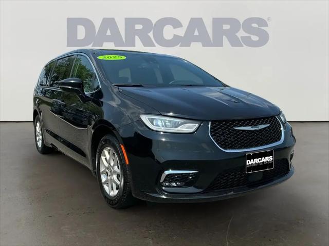 2025 Chrysler Pacifica Select for sale in Silver Spring, MD
