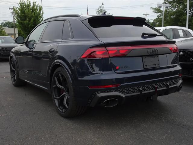 2026 Audi RS Q8 performance quattro tiptronic