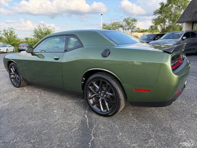 2022 Dodge Challenger SXT
