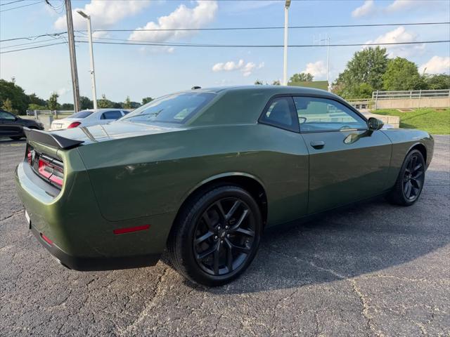 2022 Dodge Challenger SXT