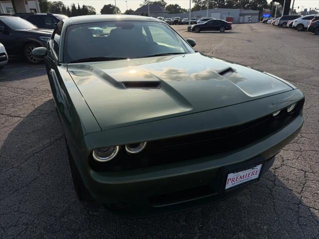 2022 Dodge Challenger SXT