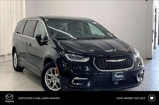 2025 Chrysler Pacifica Select for sale in Oak Lawn, IL