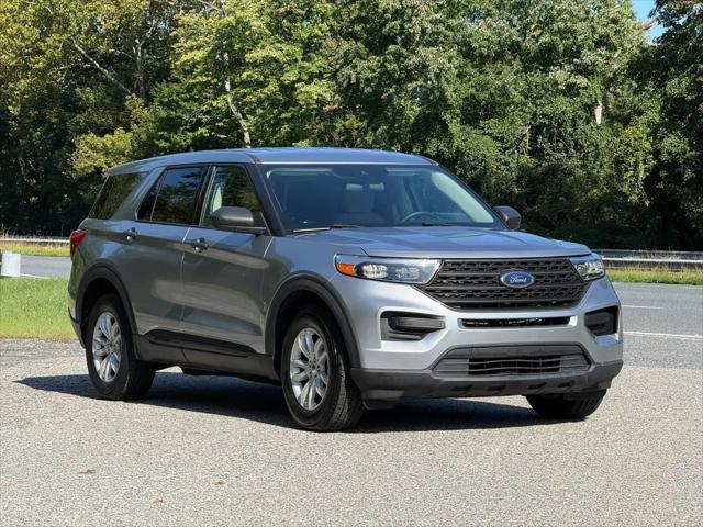 2020 Ford Explorer Base