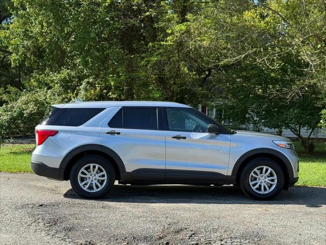 2020 Ford Explorer Base