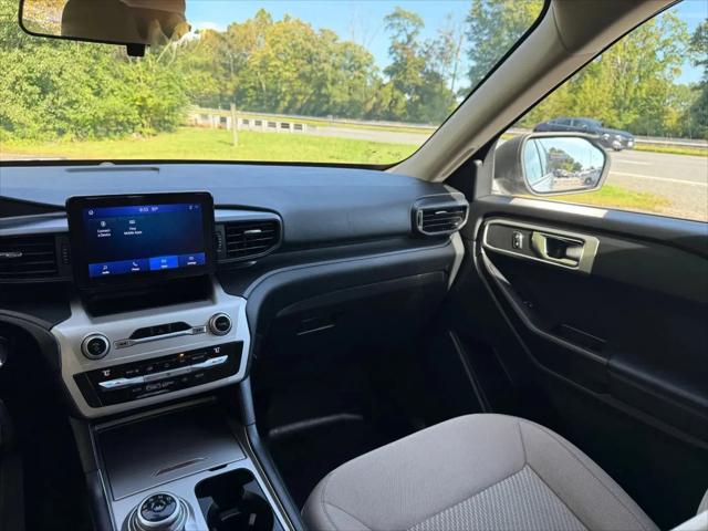 2020 Ford Explorer Base