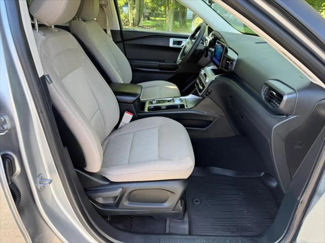 2020 Ford Explorer Base