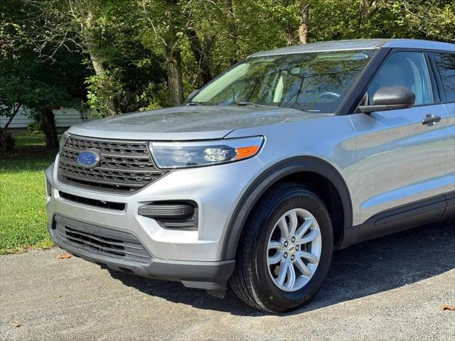 2020 Ford Explorer Base