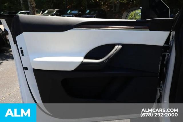 2023 Tesla Model X Standard Range
