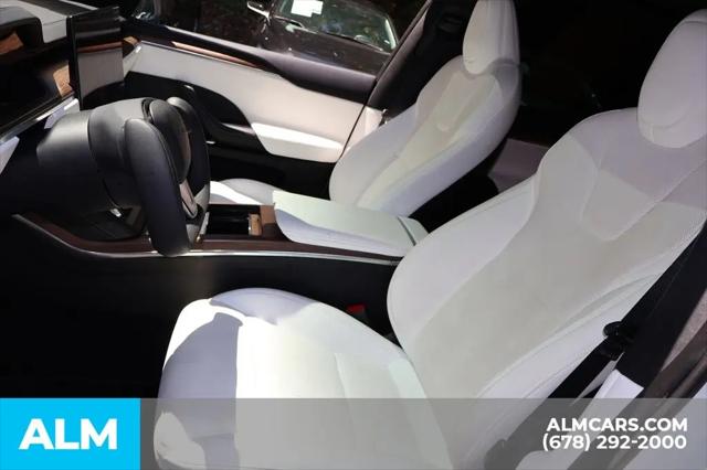 2023 Tesla Model X Standard Range
