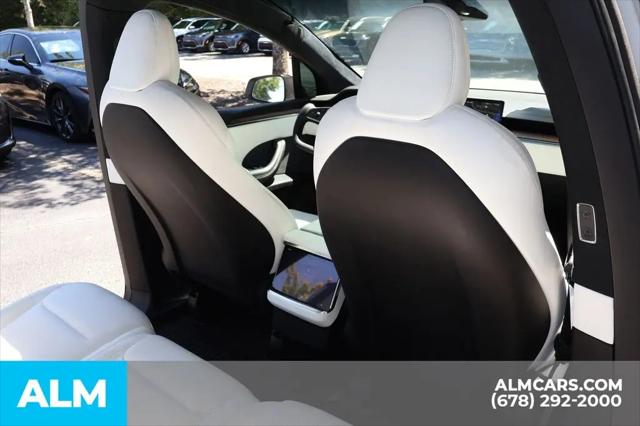 2023 Tesla Model X Standard Range